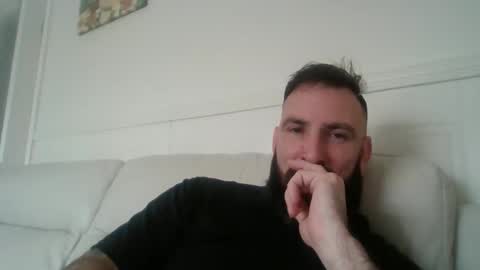 hellobunbunx0 online show from 04/09/26, 12:43