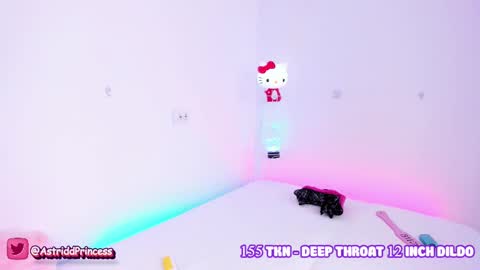 helloiamastrid online show from 02/12/25, 07:13