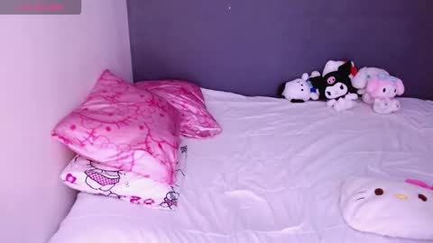 Snapshot of hellokitty_valery1 chatting on 02/12/26, 11:22 hellokitty_valery1 online show from 02/12/26, 11:22