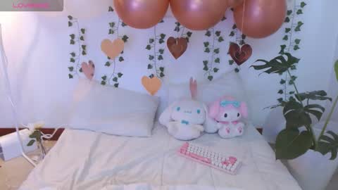 hellokitty_valery1 online show from 03/26/26, 08:47