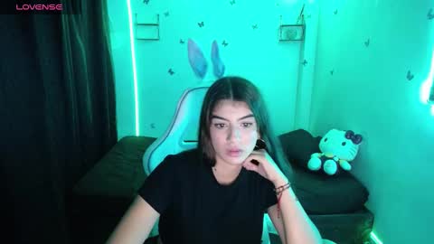 helloo_kityy25 online show from 02/10/25, 02:19