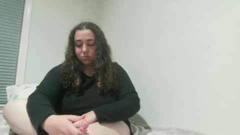 hellooli online show from 12/23/25, 05:16