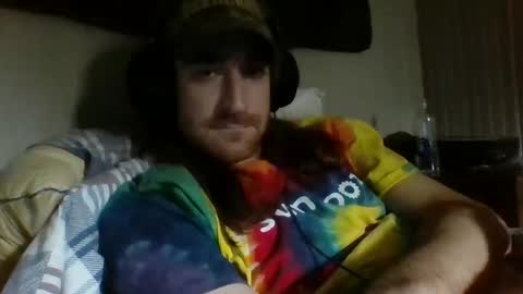 Snapshot of hellothereimcoolyo chatting on 10/06/25, 01:19 longhairbeardedguy online show from 10/06/25, 01:19