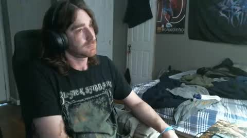 Snapshot of hellothereimcoolyo chatting on 03/27/26, 09:58 longhairbeardedguy online show from 03/27/26, 09:58