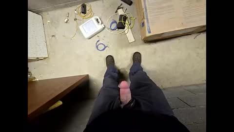 helpmestroke88 online show from 10/27/25, 09:57