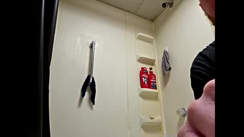 helpmestroke88 online show from 12/19/25, 03:57