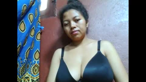 Snapshot of henitsaldy chatting on 10/03/25, 02:52 henitsaldy online show from 10/03/25, 02:52