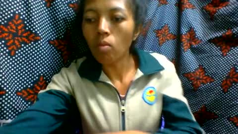 henitsaldy online show from 07/11/26, 02:53