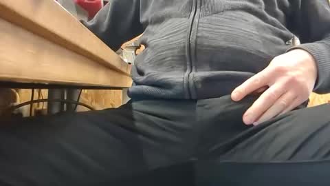 henkietien online show from 01/18/26, 10:41