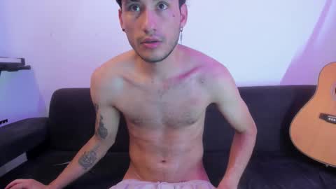 henrik_senn online show from 03/17/26, 08:06