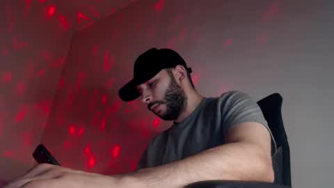 HenryAxe online show from 09/16/25, 10:44