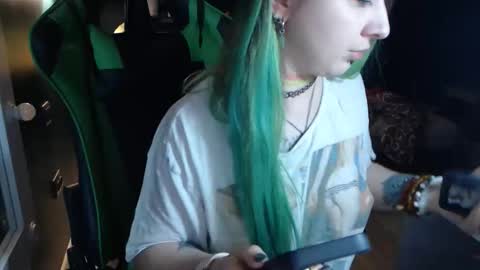 Hentaishiing online show from 10/09/25, 10:08