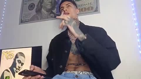 Henzeld online show from 03/23/26, 01:53