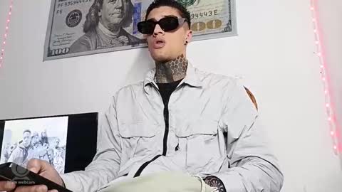 Henzeld online show from 03/25/26, 06:19