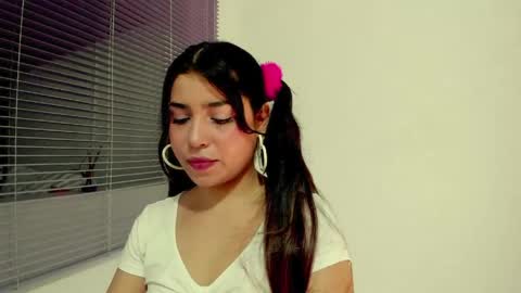 hera online show from 03/30/26, 12:55