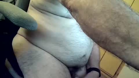 Snapshot of herbie7204 chatting on 03/17/26, 02:16 herbee online show from 03/17/26, 02:16