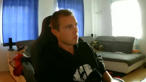 John Pearl online show from 05/17/26, 04:03