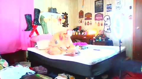 venus online show from 02/23/26, 09:23