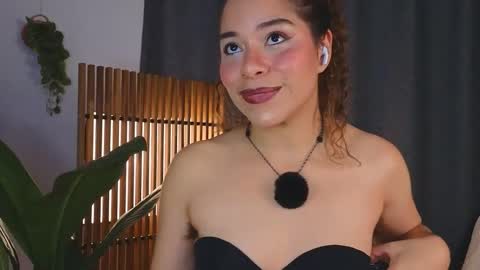 hercyqueen online show from 10/17/25, 08:17