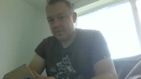 heretoserveyouall online show from 10/04/25, 03:43