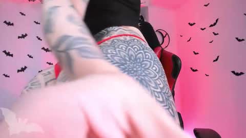  Marie  online show from 11/27/25, 02:35