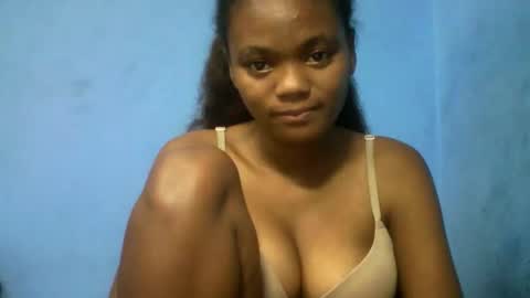Snapshot of herisse01 chatting on 04/22/26, 10:22 herisse01 online show from 04/22/26, 10:22