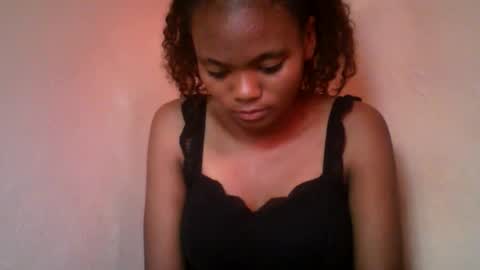 Snapshot of herisse01 chatting on 05/17/26, 12:34 herisse01 online show from 05/17/26, 12:34