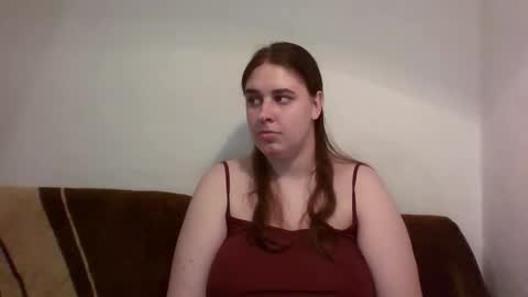 hess_luna_ online show from 10/01/25, 10:21