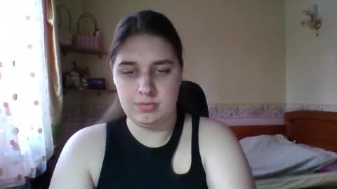 hess_luna_ online show from 03/03/26, 10:10