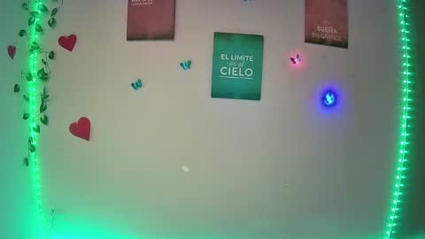 Hestesiaxx online show from 01/10/25, 01:21