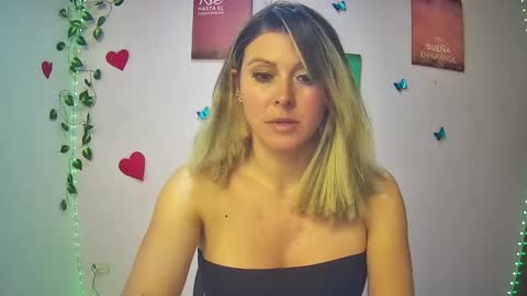 Hestesiaxx online show from 01/14/25, 02:08