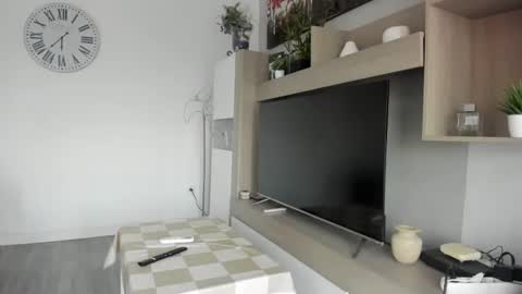 Snapshot of heterooli chatting on 02/15/25, 04:12 heterooli online show from 02/15/25, 04:12