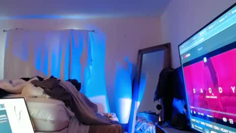 hevin69 online show from 12/21/25, 03:19