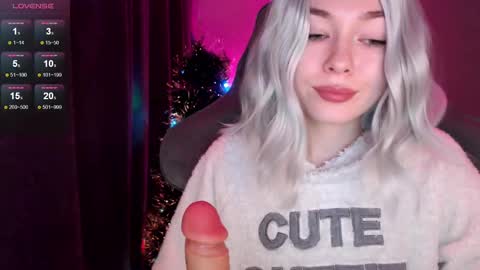  Nora  online show from 01/24/25, 03:00