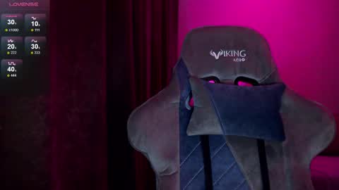  Nora  online show from 09/17/25, 11:06