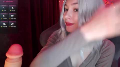  Nora  online show from 11/07/25, 02:33