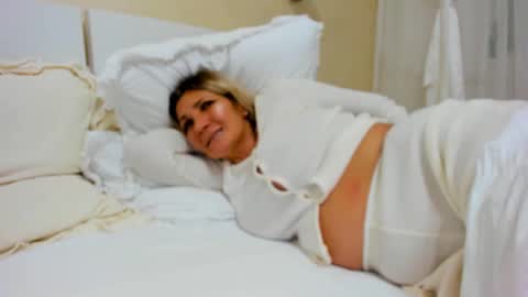 Snapshot of heyheygrey chatting on 01/28/25, 02:53 Heyheygrey online show from 01/28/25, 02:53