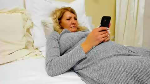 Snapshot of heyheygrey chatting on 02/19/25, 10:31 Heyheygrey online show from 02/19/25, 10:31