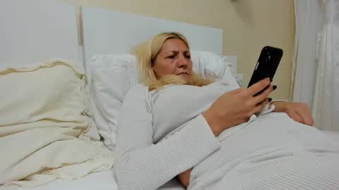 Snapshot of heyheygrey chatting on 09/18/25, 07:49 Heyheygrey online show from 09/18/25, 07:49