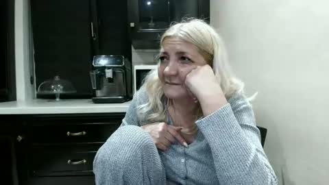 Heyheygrey online show from 02/14/26, 07:43