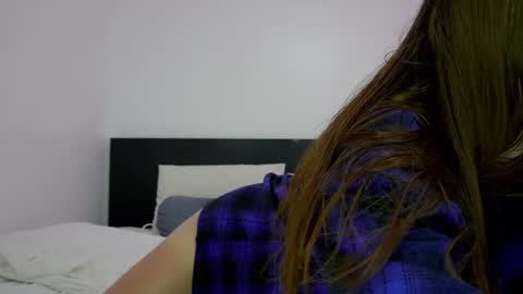 Snapshot of heykittyy chatting on 07/04/26, 02:29 Hi guys You can call me Kitty online show from 07/04/26, 02:29