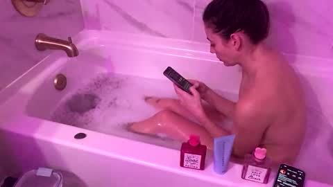 FlexieFae online show from 01/12/25, 11:58