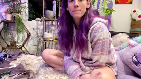 FlexieFae online show from 01/19/25, 05:48