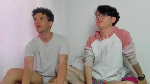 Snapshot of hghilltop chatting on 09/26/25, 07:29 Harry Gaylord Hilltop INDEPENDENT MODEL online show from 09/26/25, 07:29