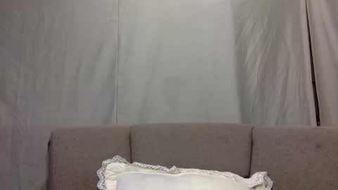 hi_there99 online show from 11/09/25, 01:15