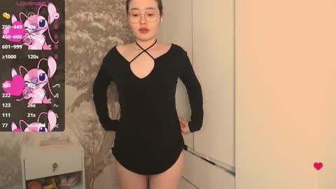 Hiaru online show from 09/18/25, 05:31