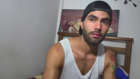 hideonbush online show from 11/13/25, 12:20