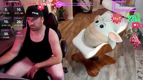 Snapshot of highclass92i chatting on 10/17/25, 04:26 High4This online show from 10/17/25, 04:26