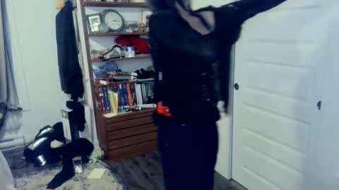 Snapshot of hightonight27 chatting on 12/01/25, 03:44 hightonight27 online show from 12/01/25, 03:44