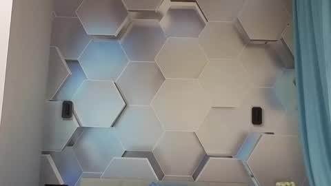 HIHIKA online show from 04/15/26, 09:04